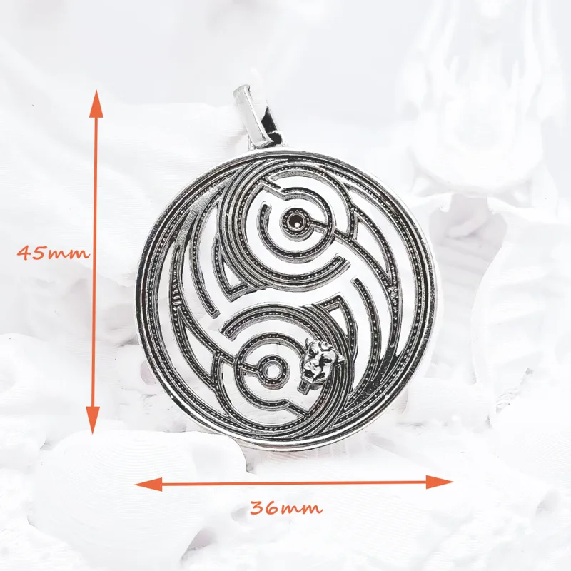 Panther Maze Round Pendant Bra - Men'S Accessories Jewelry Brands recension och pris