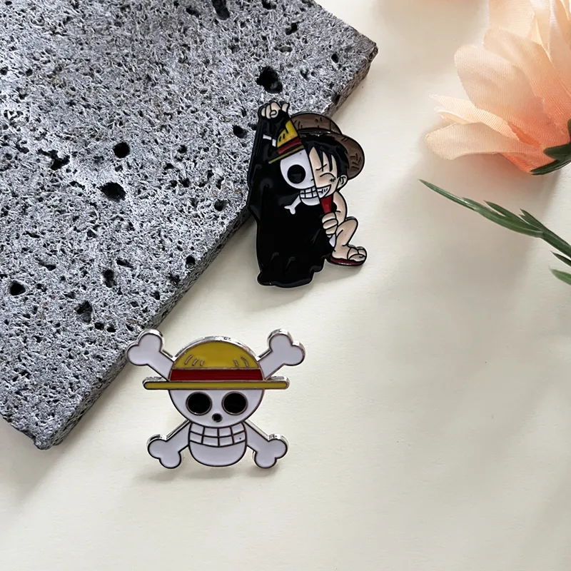 2026 New 2pcs Cute Luffy Anime - Men Accessories Brooch recension och pris