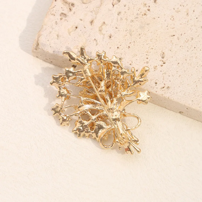 Luxury Brooches for Women Men  - Men Accessories Bouquet recension och pris