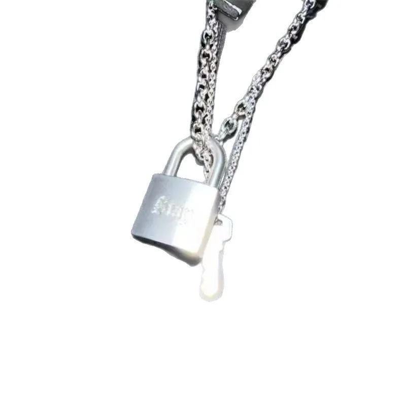 Ashionable Creative Metal Lock - Men Accessories Korea recension och pris