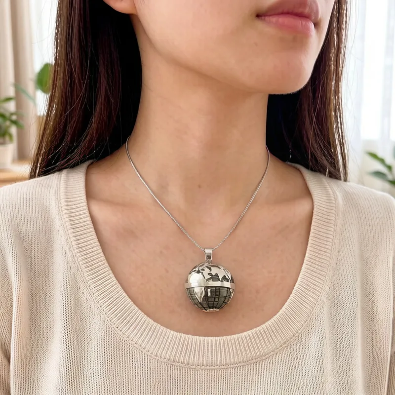 Pendant Gray Globe,Brand New F - Men'S Accessories Jewelry Brands recension och pris