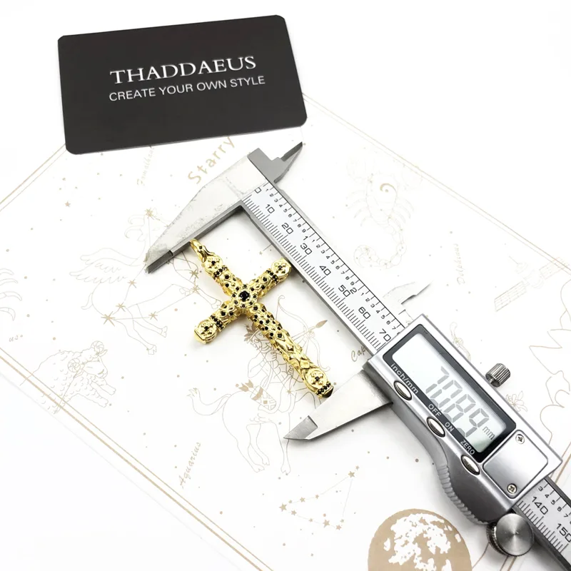Large Richly Ornamented Cross  - Men'S Accessories Jewelry Brands recension och pris