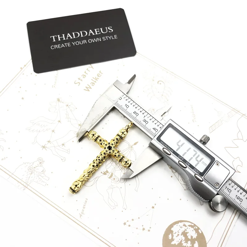 Large Richly Ornamented Cross  - Men'S Accessories Jewelry Brands recension och pris